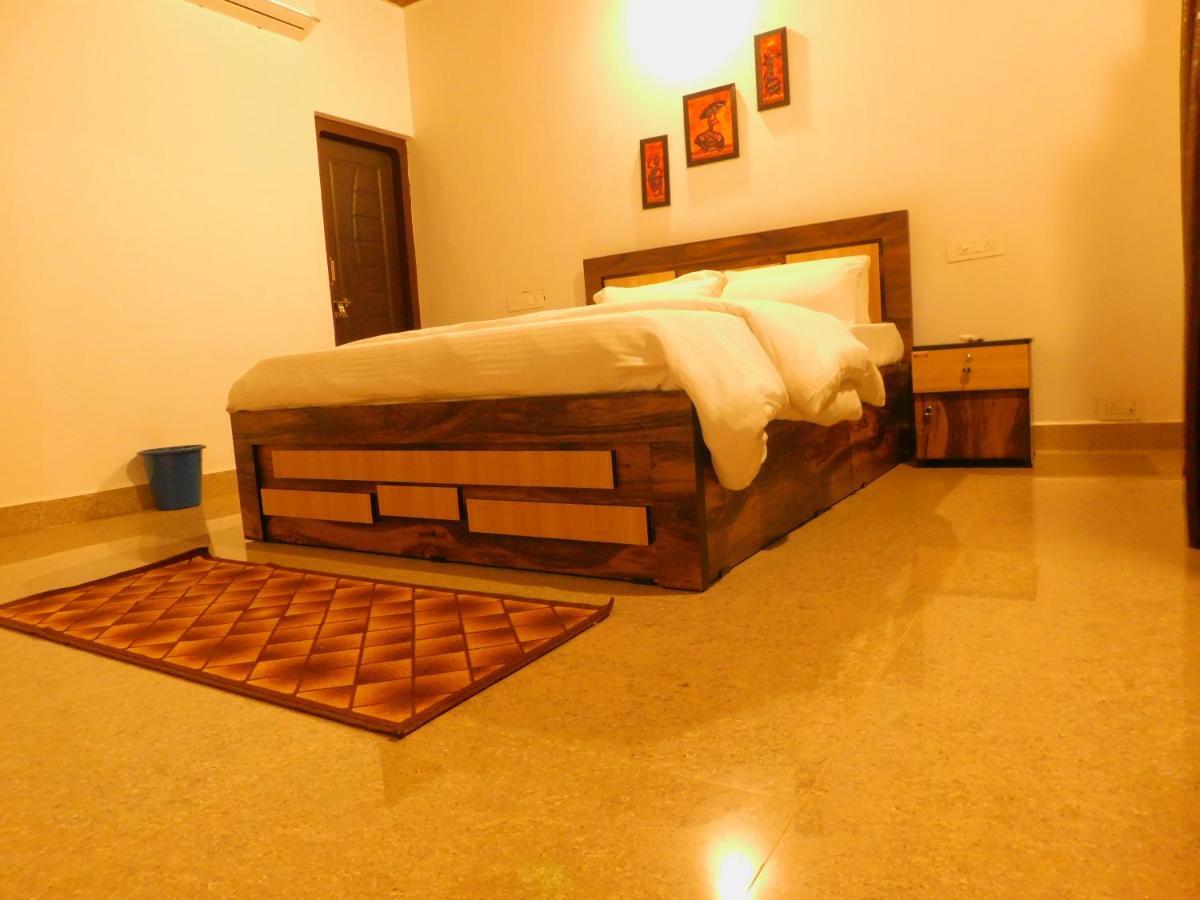 Coconut Tree Resort Gokarna Exterior foto